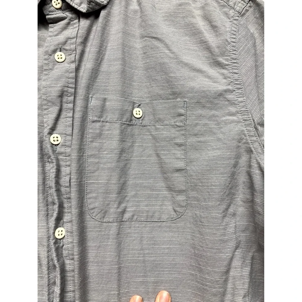 The North Face Shirt Mens XL Gray Cotton Striped Button Up Regular Back Box